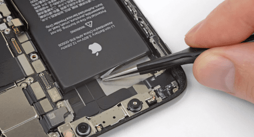 Когда нужно менять батарею на iPhone 12 Mini?