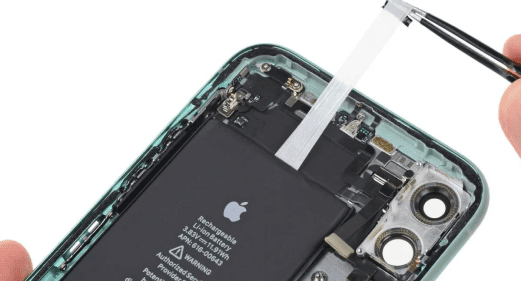 Когда нужно менять батарею на iPhone 12 Pro?