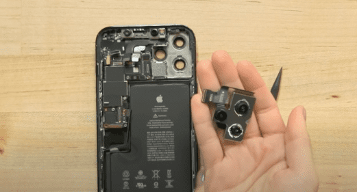 Когда нужна замена камеры на iPhone 13 Pro?