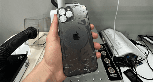 Когда нужна замена заднего стекла на iPhone 13 Pro Max?